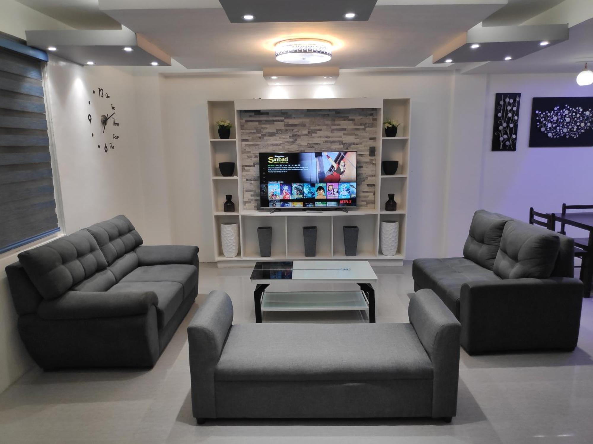 Tagaytay Staycation By Naya And Darla W Free Swimming Pool, Wifi & Netflix Tagaytay City Extérieur photo