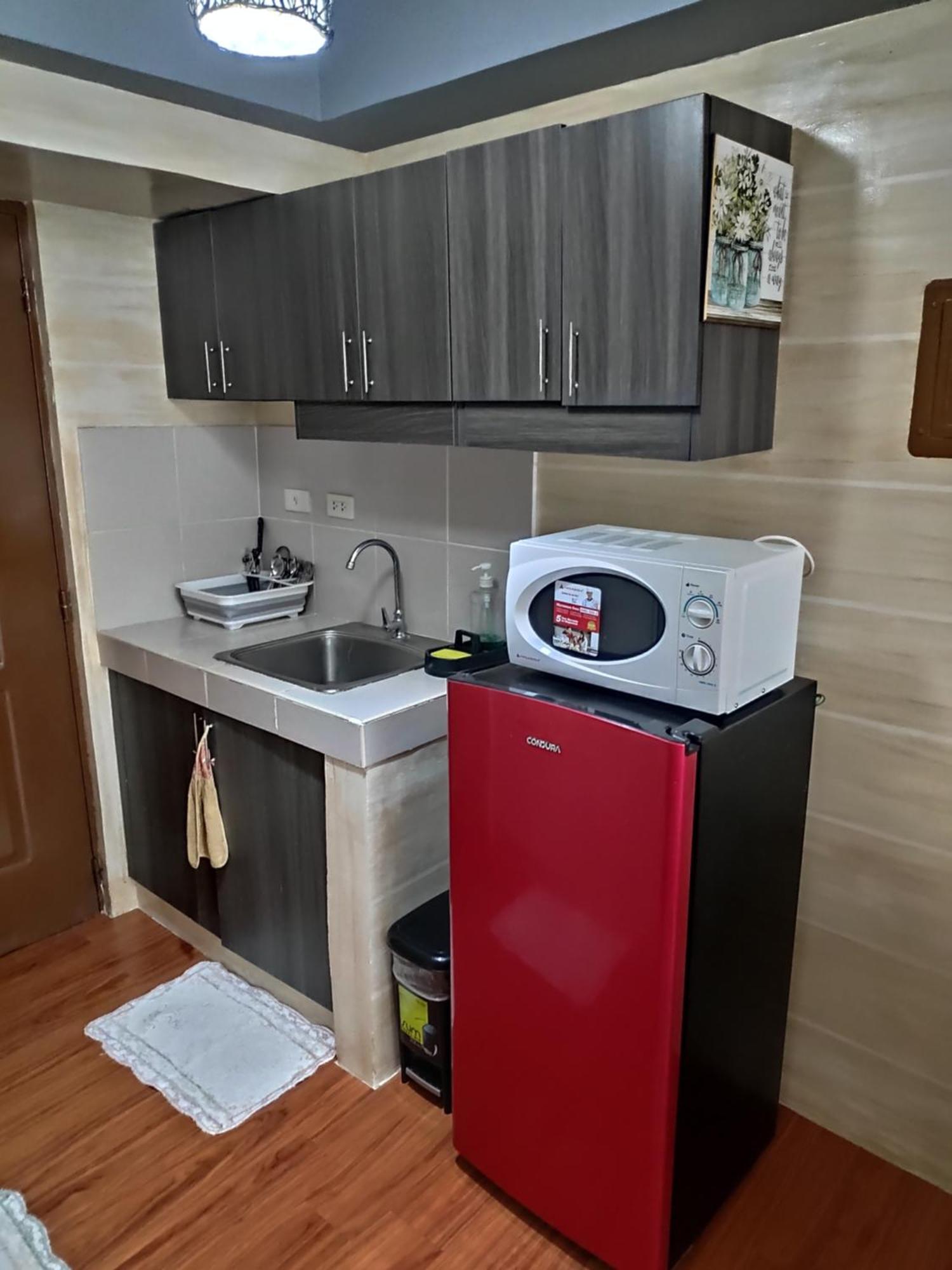 Tagaytay Staycation By Naya And Darla W Free Swimming Pool, Wifi & Netflix Tagaytay City Extérieur photo