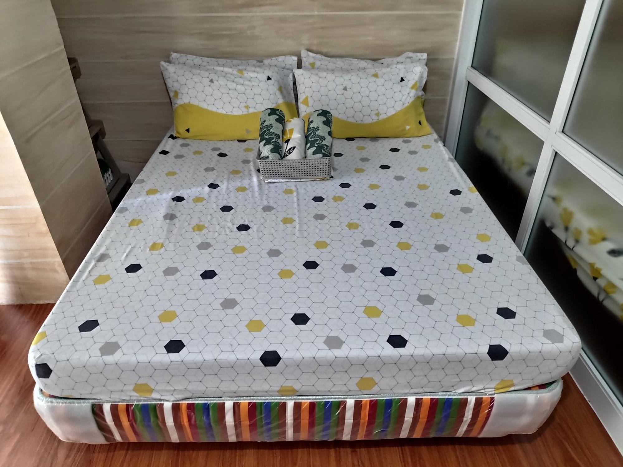 Tagaytay Staycation By Naya And Darla W Free Swimming Pool, Wifi & Netflix Tagaytay City Extérieur photo