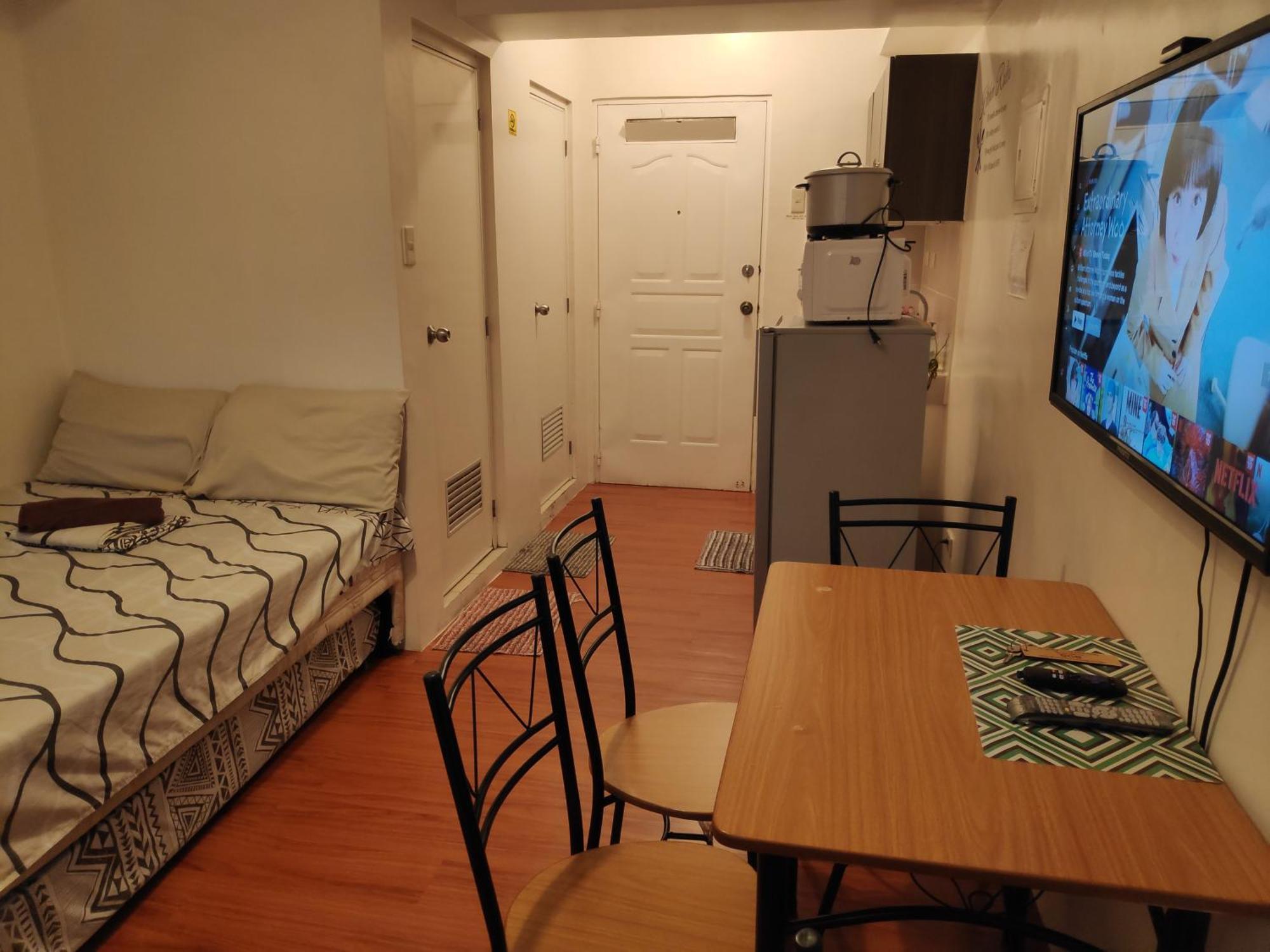 Tagaytay Staycation By Naya And Darla W Free Swimming Pool, Wifi & Netflix Tagaytay City Extérieur photo